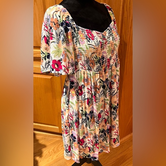 ROXY‎ Golden Dawn Smocked A-Line Mini Dress in Ash Rose Wallflower Size Large - Picture 9 of 16